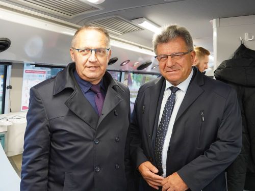 Akcja krwiodawstwa przed Świętokrzyskim Urzędem Wojewódzkim