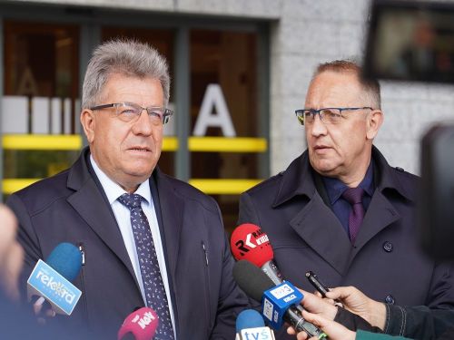 Akcja krwiodawstwa przed Świętokrzyskim Urzędem Wojewódzkim