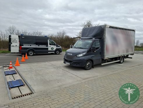 Ostrowiec Świętokrzyski - kontrole masy pojazdów