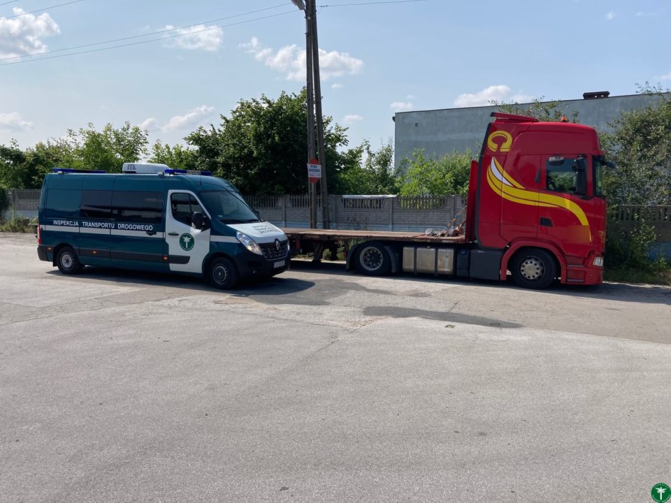 kontrola drogowa zespół pojazdów należący do chorwackiego przewoźnika