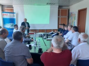 Udział w warsztatach szkoleniowo – doskonalących z zakresu bezpieczeństwa ruchu drogowego