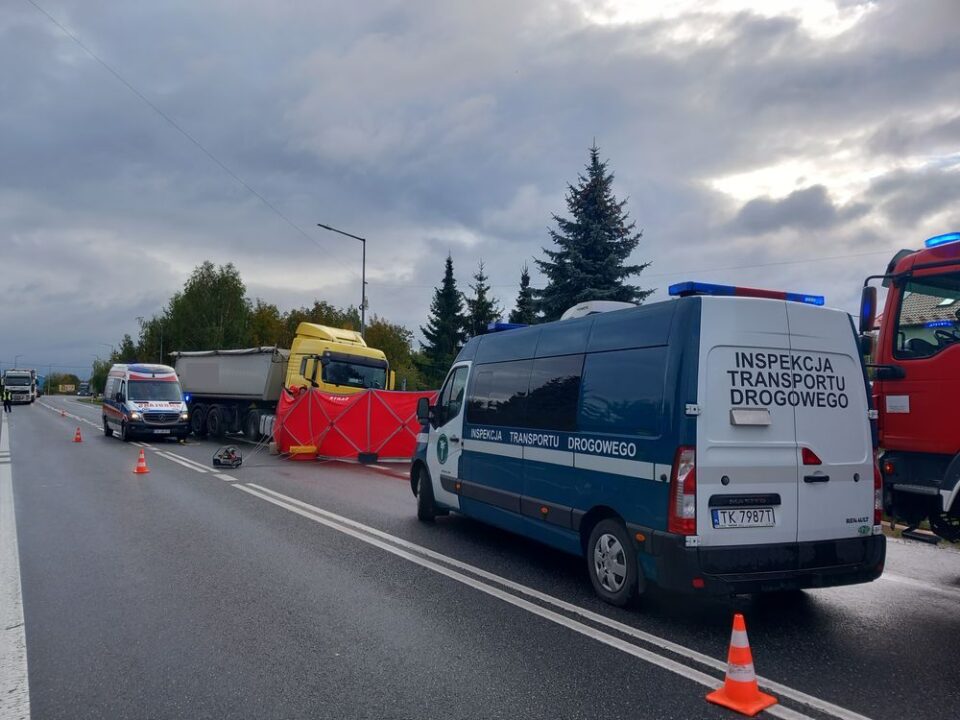 Inspektorzy na miejscu śmiertelnego wypadku w Sandomierzu