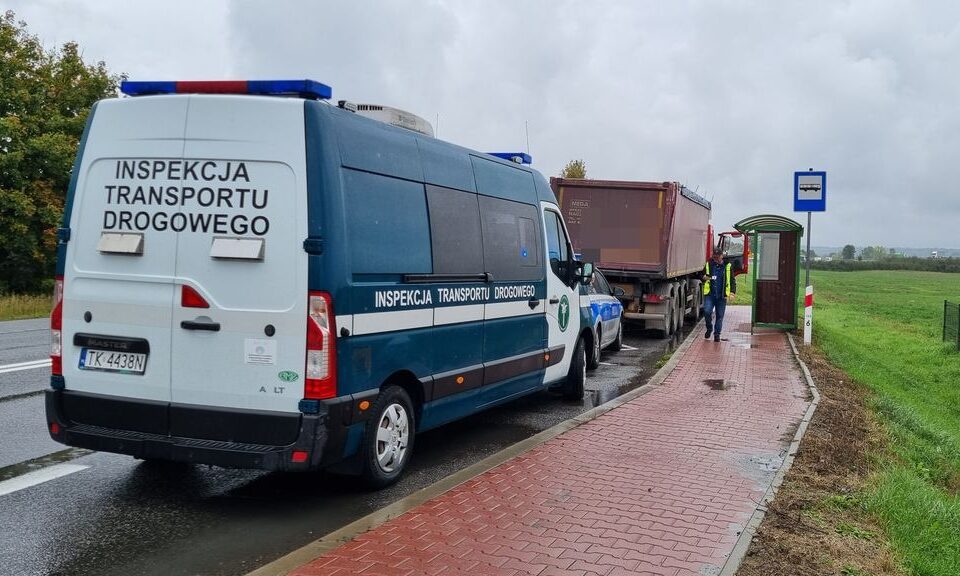 Inspektorzy z oddziału w Opatowie udzielali pomocy funkcjonariuszom Komendy Powiatowej Policji w Sandomierzu