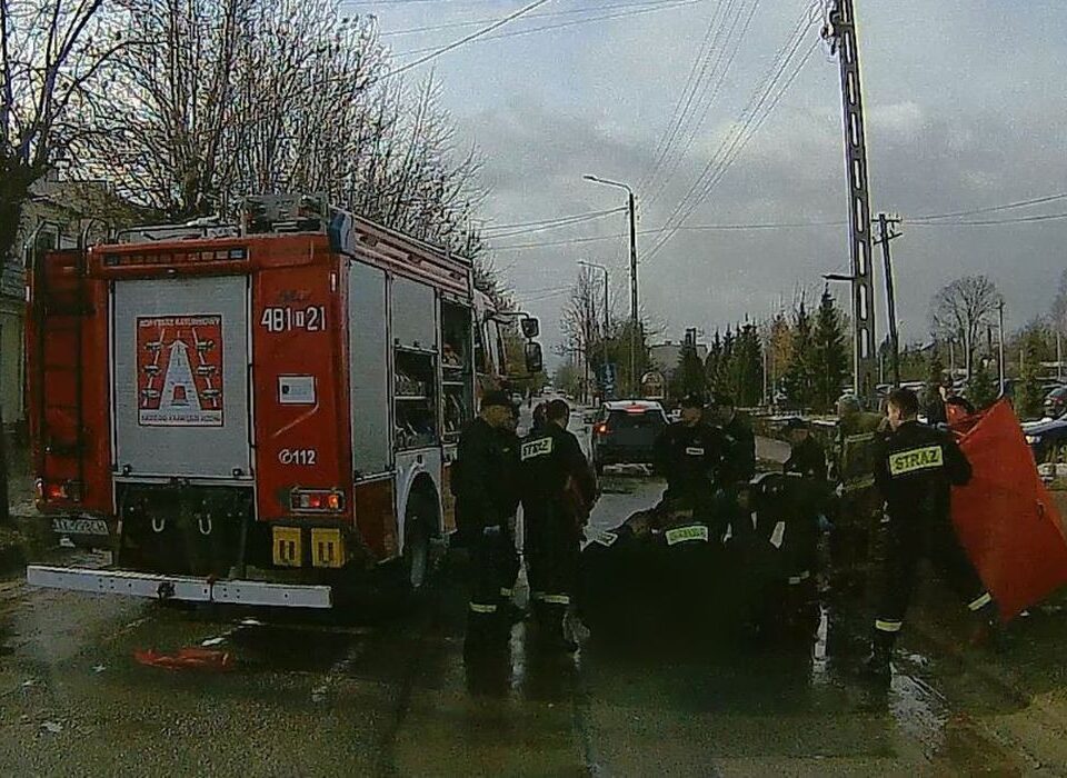 Na miejscu zdarzenia z udziałem rowerzysty